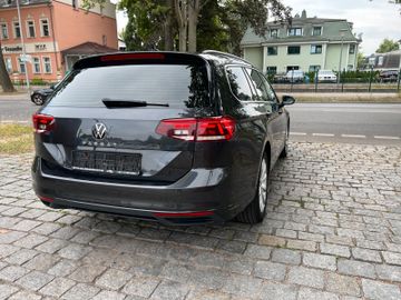 Volkswagen Passat Variant - 7