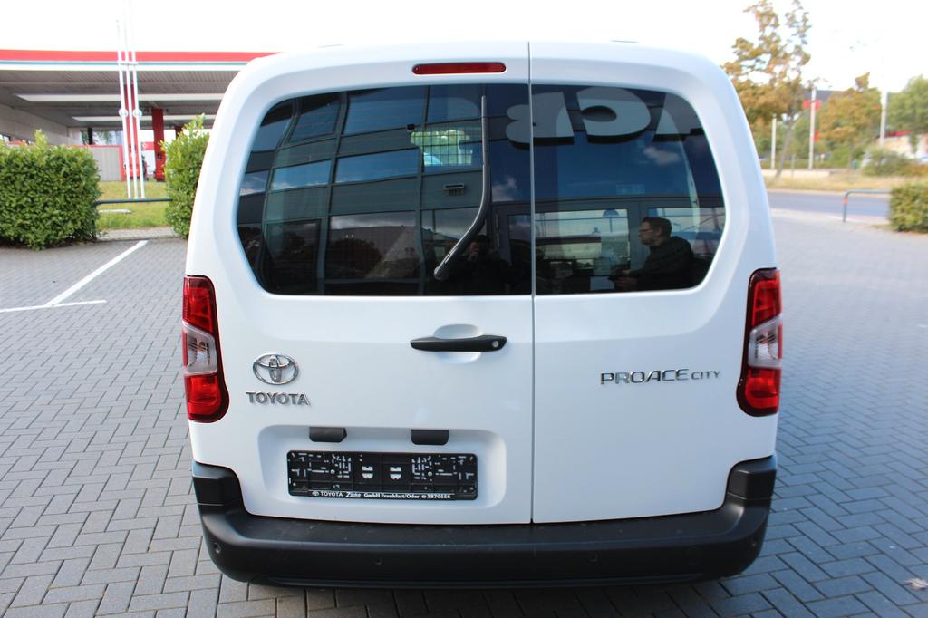 Toyota Proace (Verso)