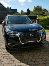 Citroën DS3 Crossback Inès de la Fressange - blaue Citroën DS3