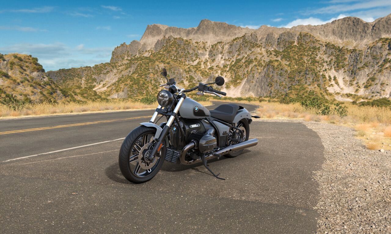 Fahrzeugabbildung BMW R 18 Komfort-Paket, Blacked-Out-Paket