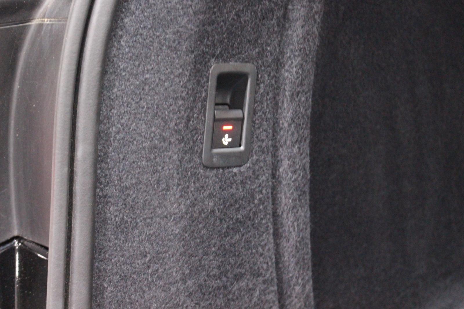 Audi A4 Quattro Advanced LED LEDER PANO KAMERA AHK, миниатюра 14