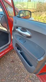 Toyota Auris 1,6-l-Valvematic Club Club - Toyota Auris Gebrauchtwagen in Köln