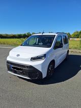 Toyota Proace City 1,5-l-D-4D 96kW L1 Team Deutschl... - Toyota Proace City mit Diesel-Antrieb: Automatik