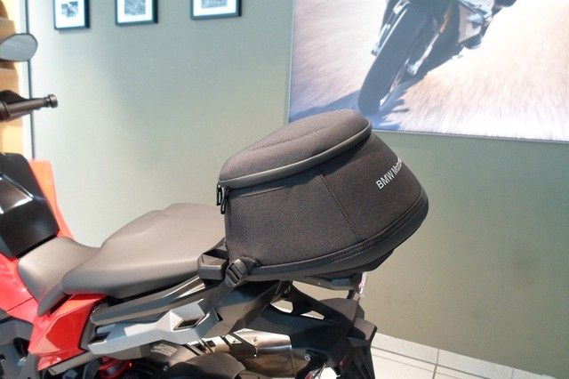Fahrzeugabbildung BMW S1000XR nur 917km