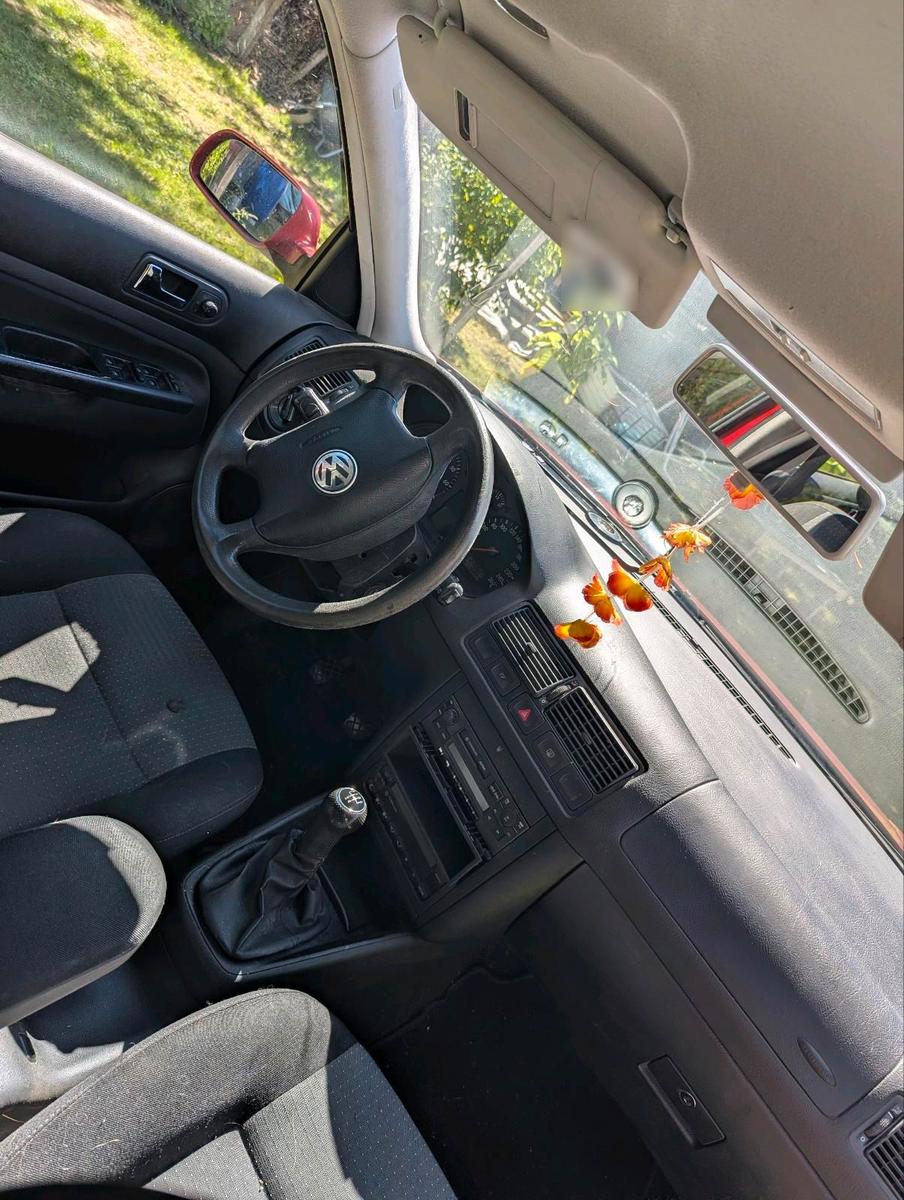 Volkswagen Golf 2005 — photo 8