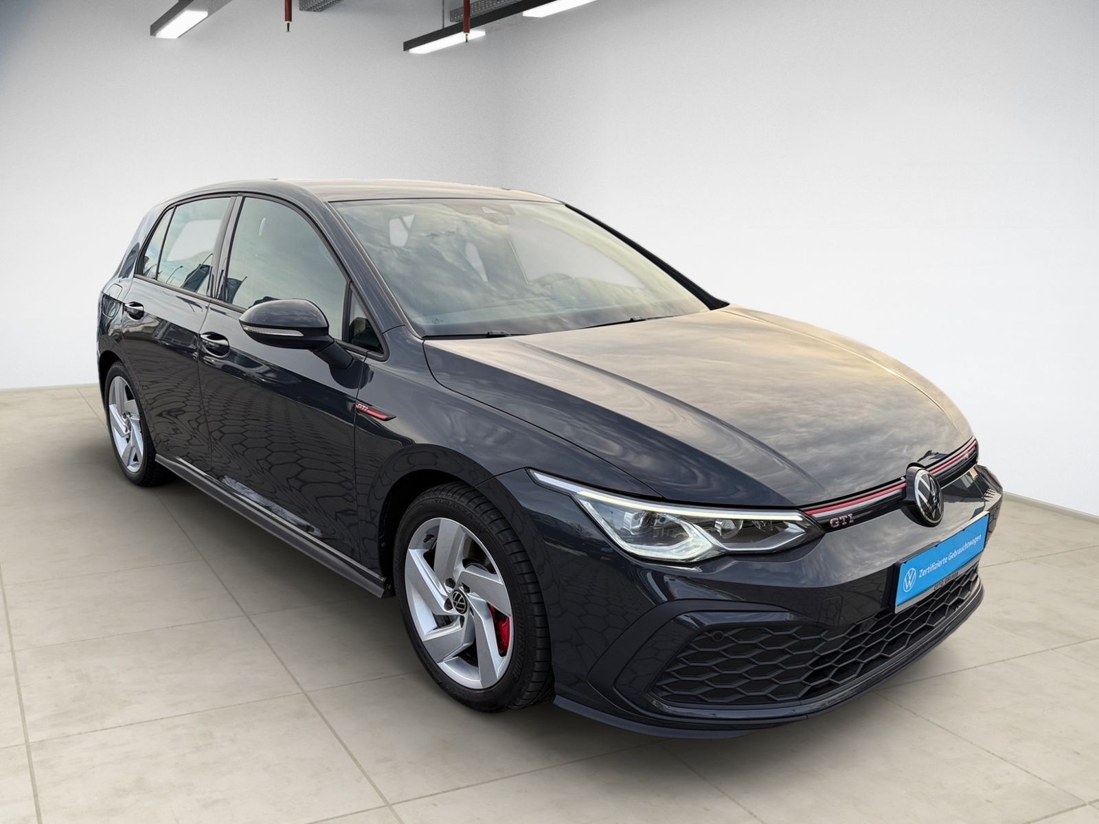 Volkswagen Golf VIII 2.0 TSI GTI DSG LED DAB foto 2