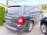 Chrysler Grand Voyager 3.8 Limited Aut.-LPG-Leder-Klima- - Chrysler Grand Voyager: Le