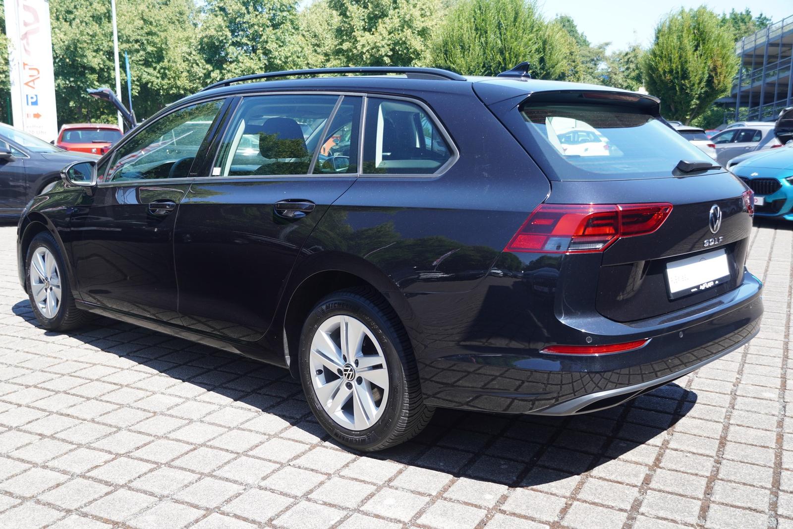 Volkswagen Golf VIII Variant 1.0 Life LED Klimaaut. DAB USB, миниатюра 8