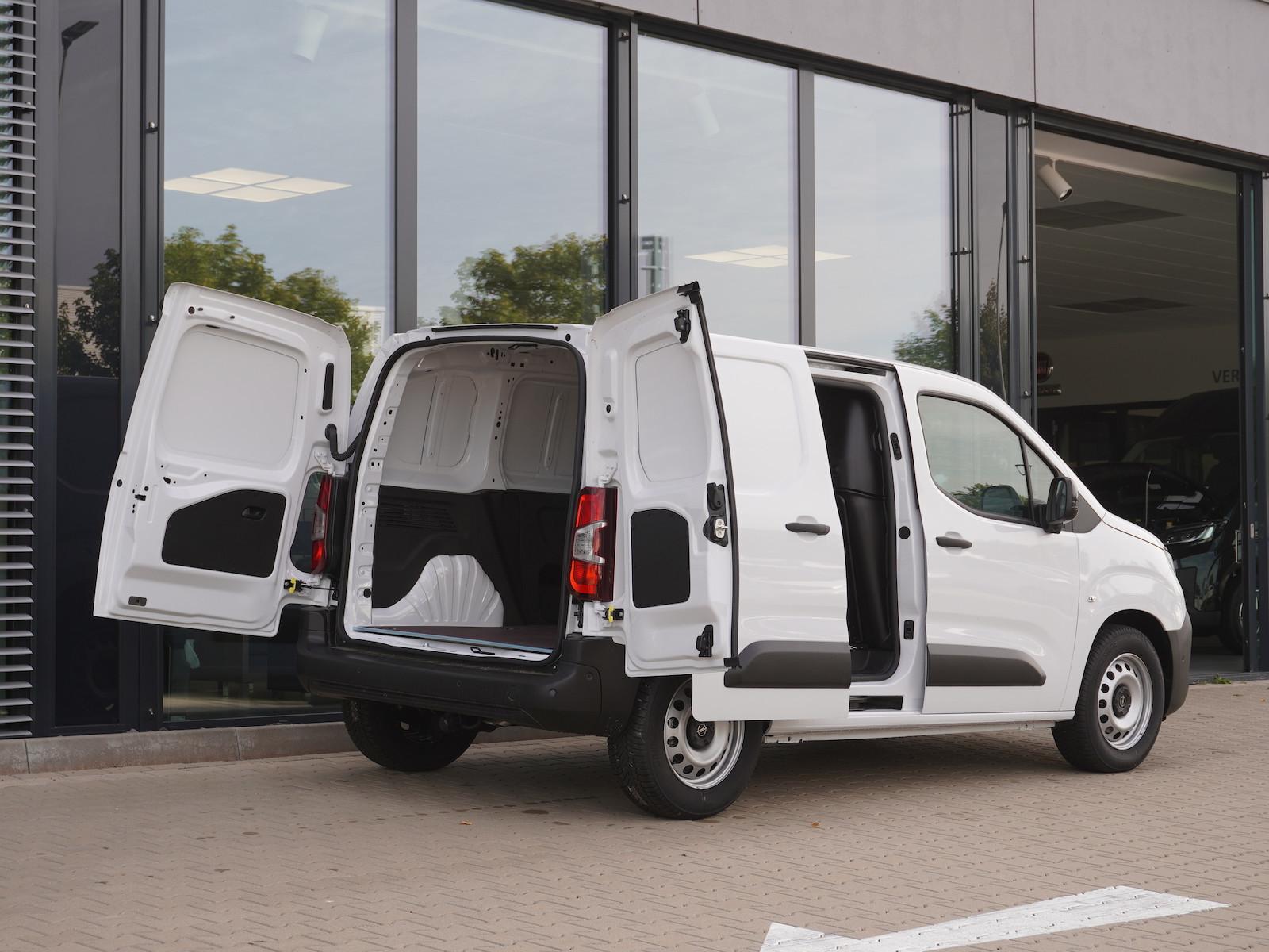 Opel Combo 3-Sitzer + 10-Zoll Navi + Allwetterreifen, миниатюра 4