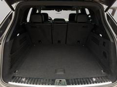 PORSCHE Cayenne 3.0L V6 E-Hybrid Super Ausstattung