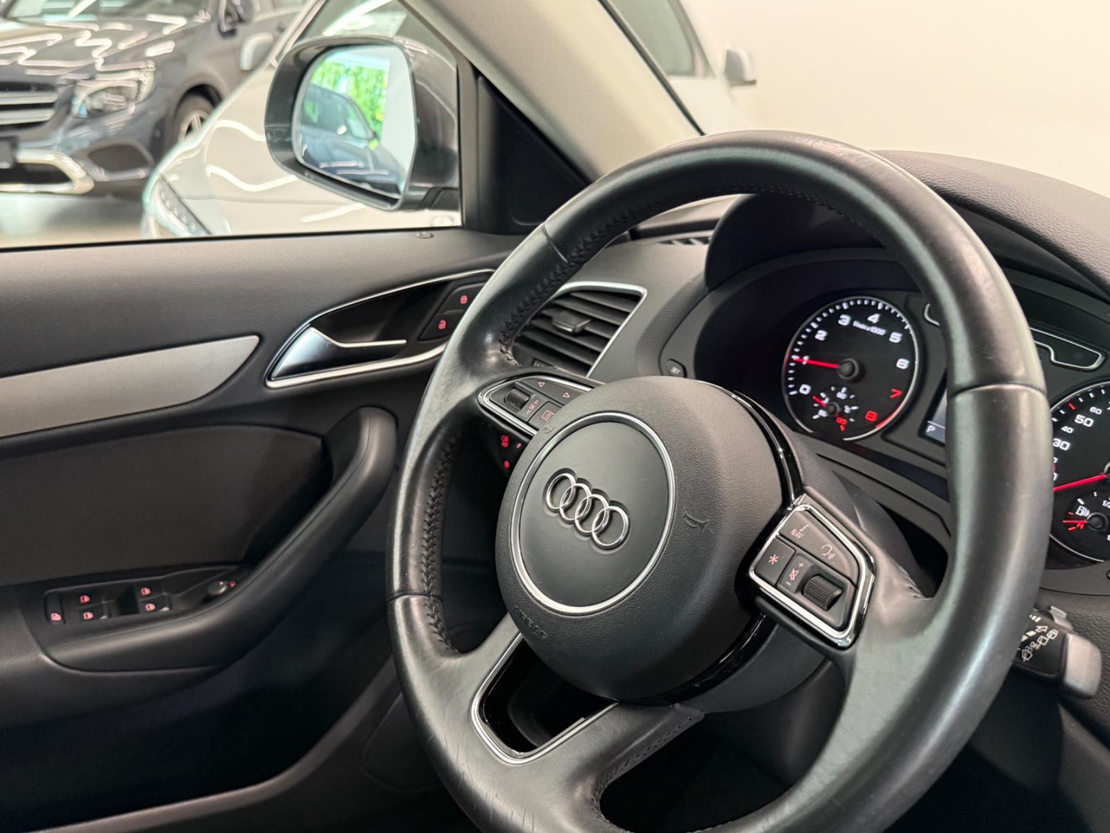 Audi Q3 1.4 TFSI S-Line S-Tronic Xenon