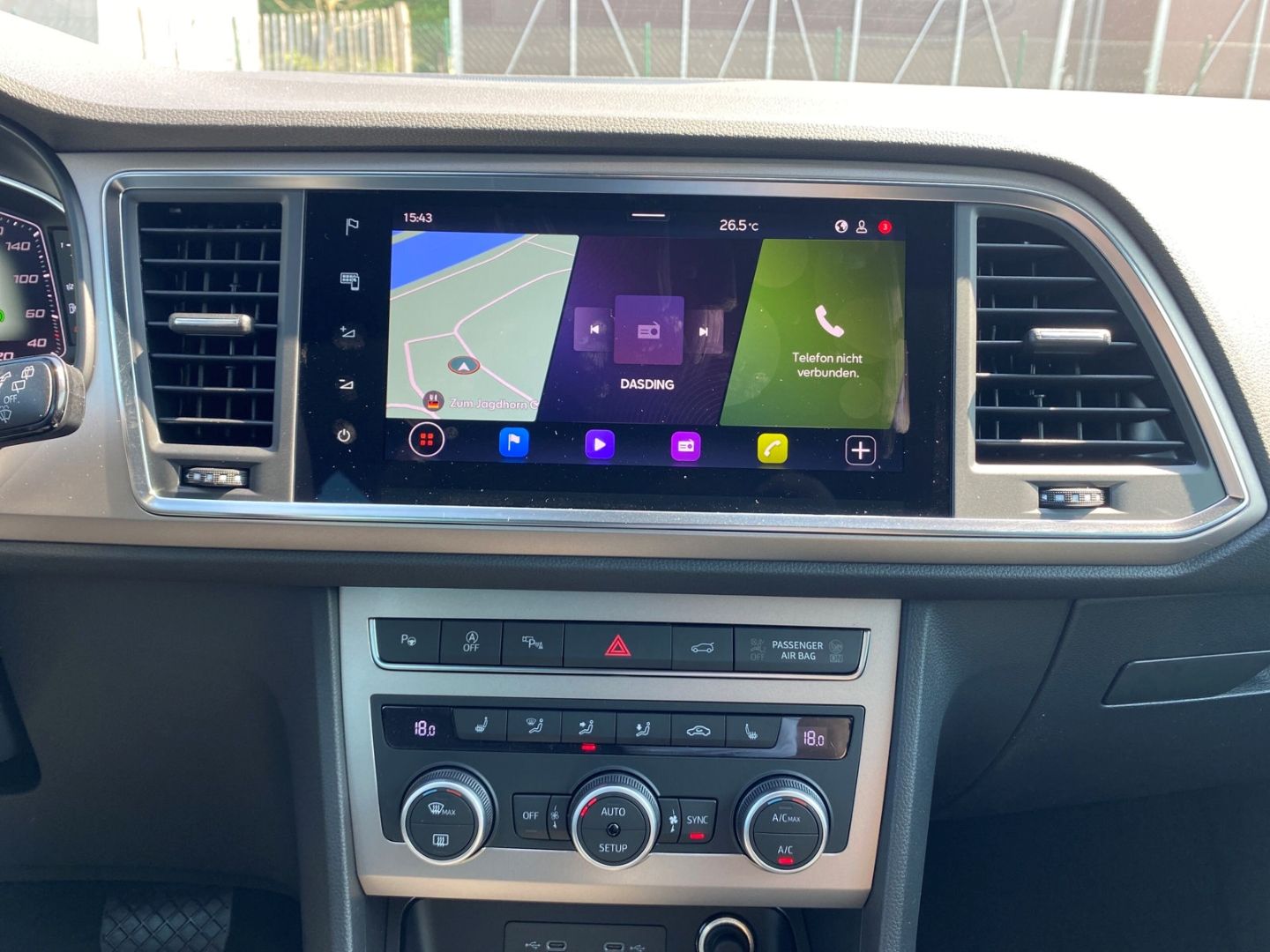 Fahrzeugabbildung SEAT Ateca Xperience 1.5 TSI ACT*NAVI*BEATS*CAM*AHK*