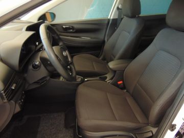 Hyundai i20 - 11
