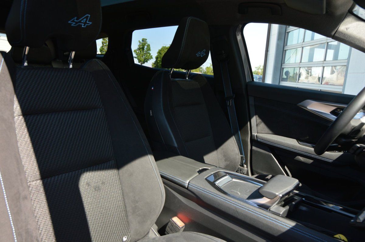 Fahrzeugabbildung Renault Espace VI   Esprit Alpine E-Tech Hybrid Panorama