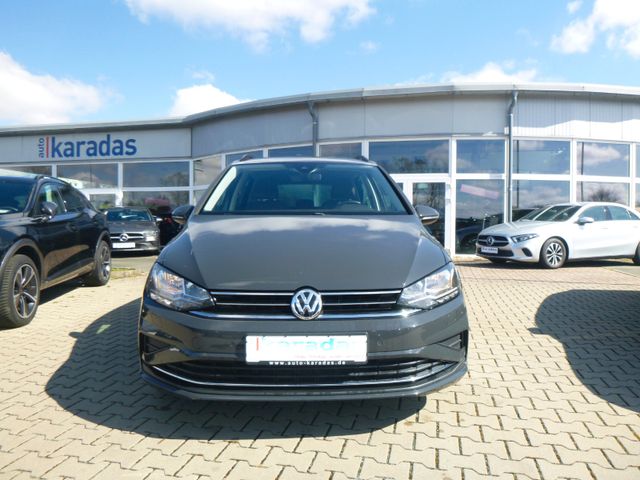 Fahrzeugabbildung Volkswagen Golf Sportsvan VII TSI >NAV/KAM/SHZ/PDC<