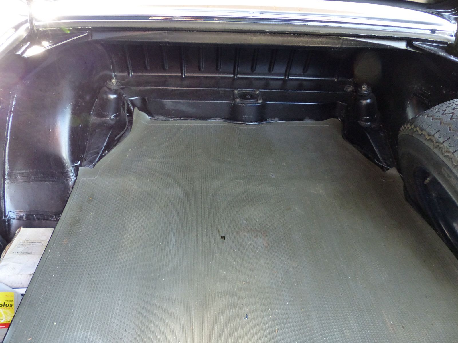 Fahrzeugabbildung Mercedes-Benz 250 SE Coupe W 111