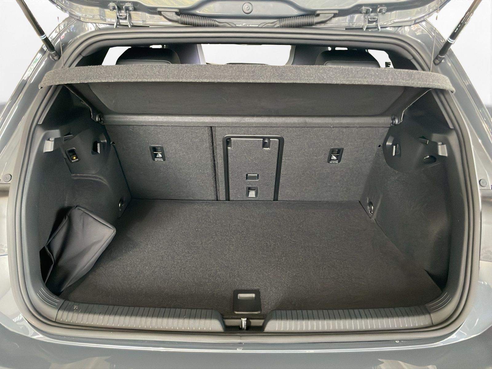 Volkswagen Golf - Bild 12