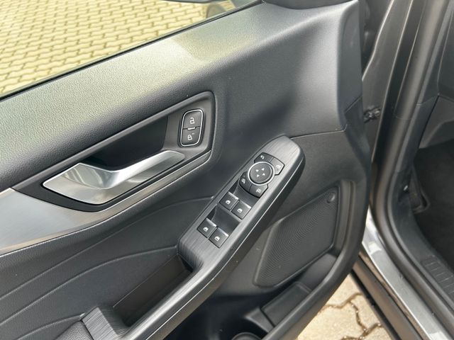 Kuga Titanium X*B&O*KAMERA*