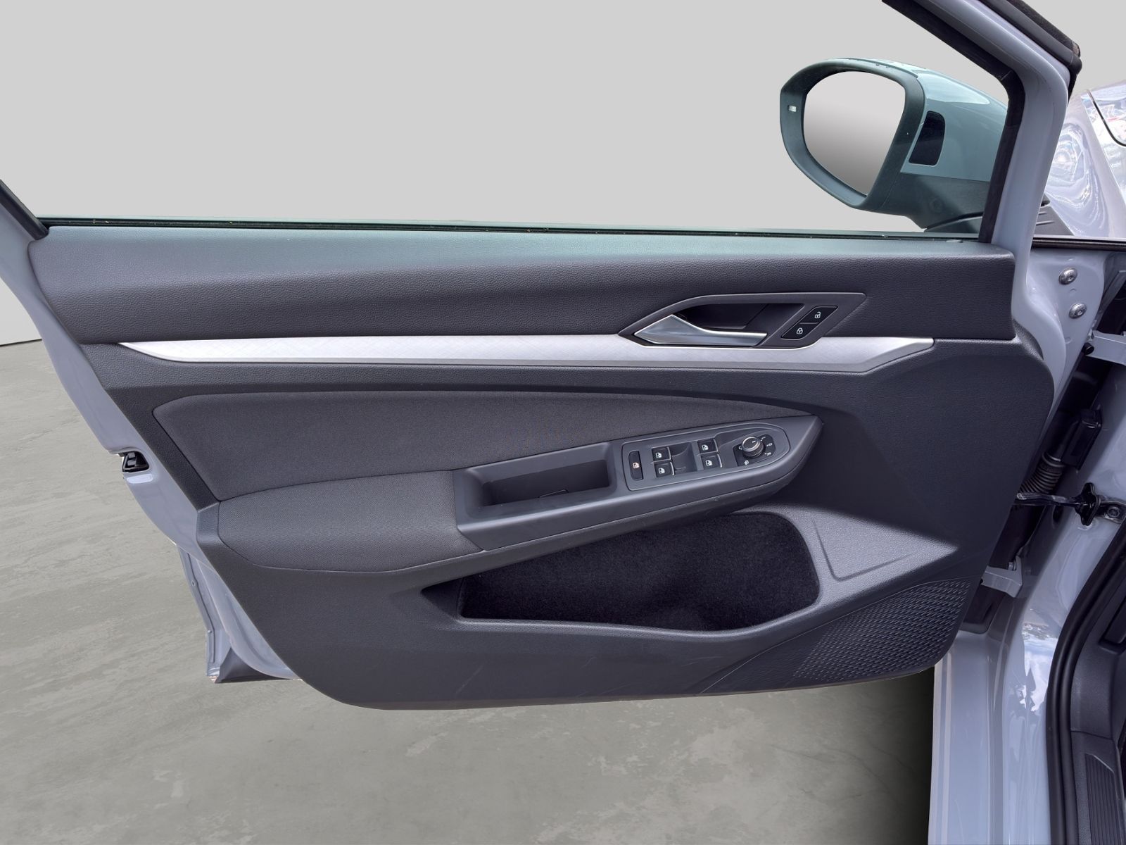 Golf VIII Variant 2.0 TDI *NAVI*LED*