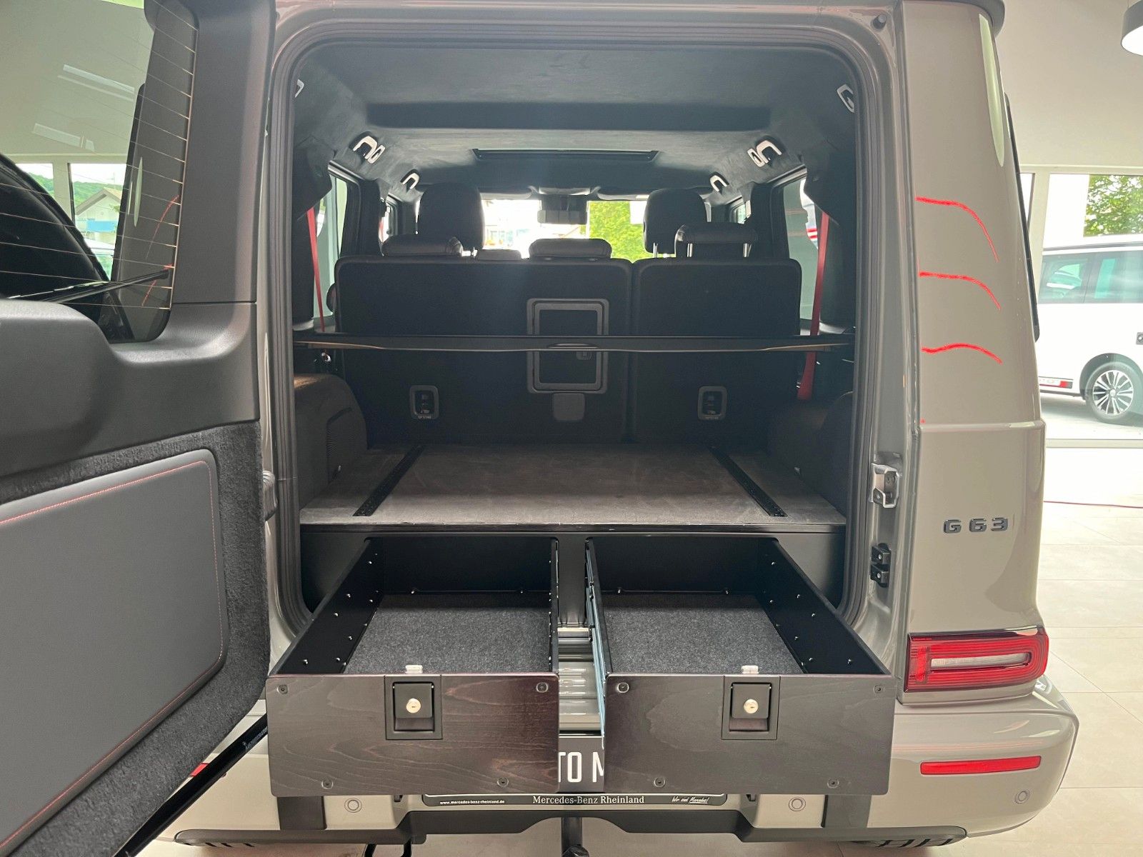 Fahrzeugabbildung Mercedes-Benz G 63 AMG*Performance*22"Manufaktur*Night II*360°