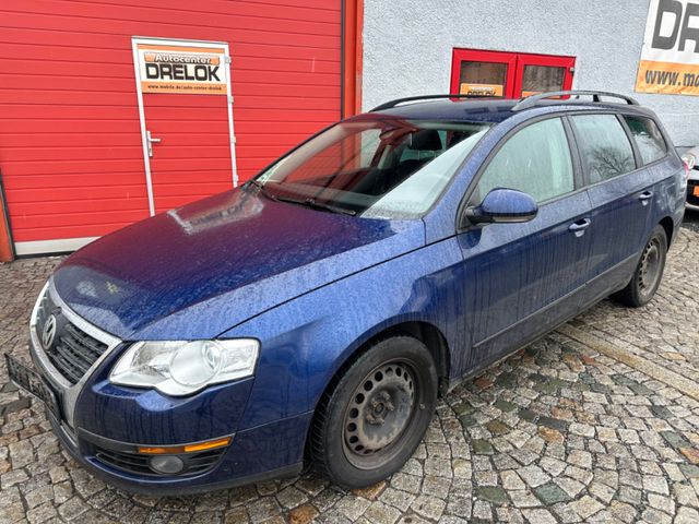 Volkswagen Passat Variant 2.0 TDI Trendline*NAVI*SHZ*TEMPOM