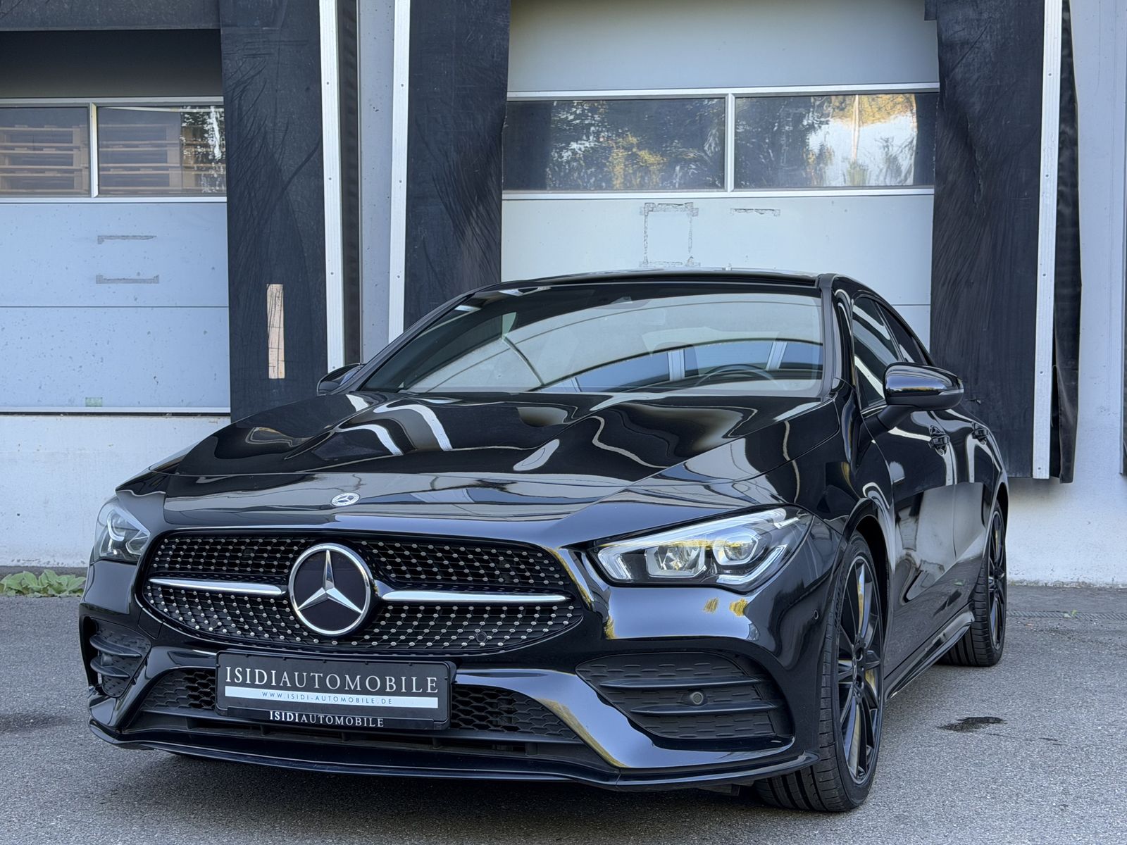 Mercedes-Benz CLA 200 AMG LED NIGHT MBUX Pano Ambiente Kamera