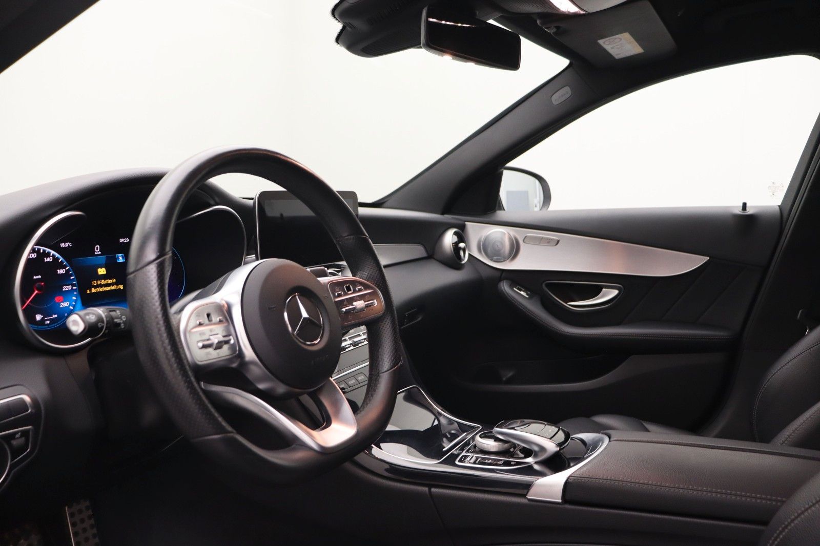 Fahrzeugabbildung Mercedes-Benz C 220d T-Modell 4Matic AMG-Line Night-Paket