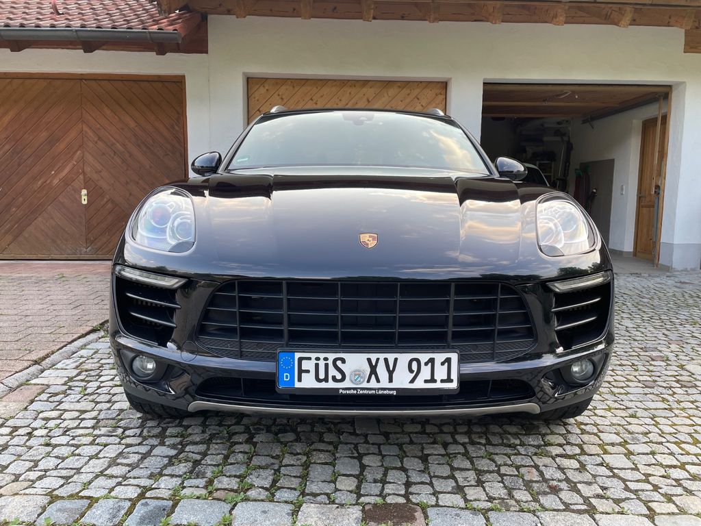 Image of Porsche Macan