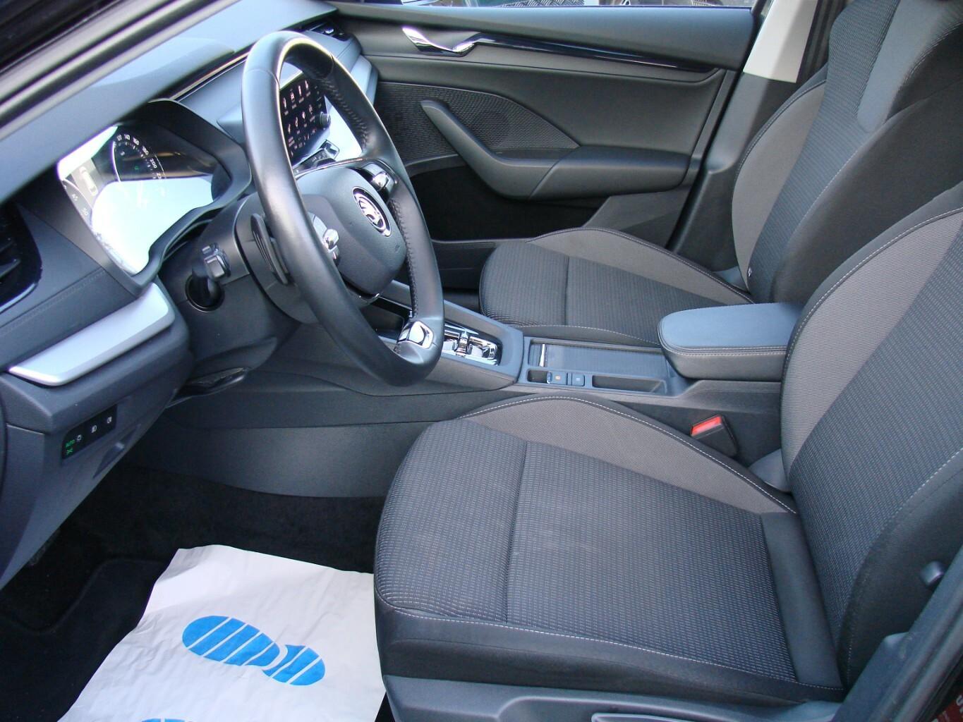 Skoda Octavia 2.0TDI Selection LED Tempomat Spurhaltea