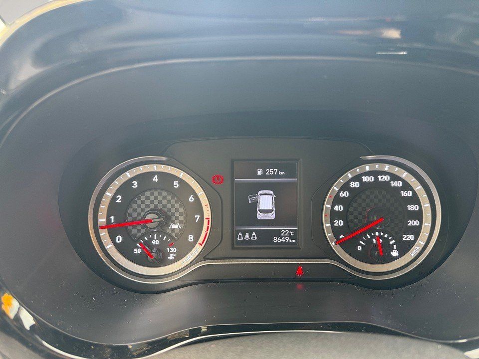 Fahrzeugabbildung Hyundai i10 1.2i M/T Trend  Komfortpaket