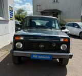Lada Niva Only - Lada mit Benzin-Antrieb: Kleinwagen