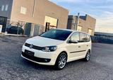Volkswagen Touran Business 2.0 TDI 140 CV DSG Hi - VW Touran mit Halbautomatikschaltung