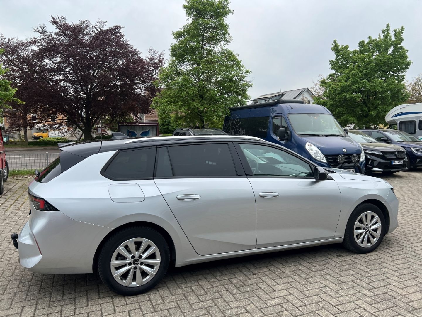 Fahrzeugabbildung Opel Astra L Sports Tourer Elegance AHK-abnehmbar LED