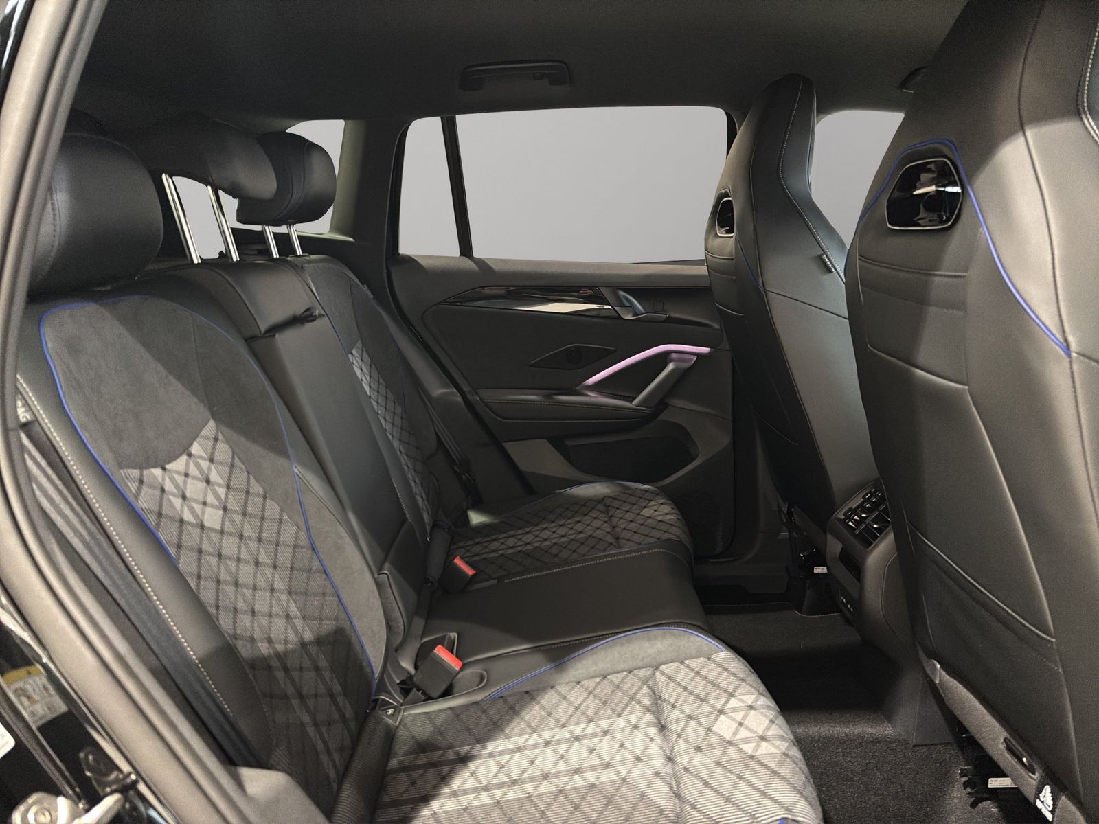 Volkswagen Tiguan - Bild 7