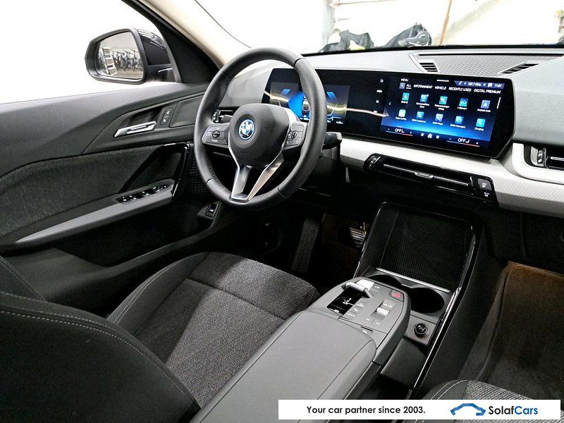BMW iX2 xDrive30 LED LC-Pro Navi-Pro KeylessGo Klim imagem 3