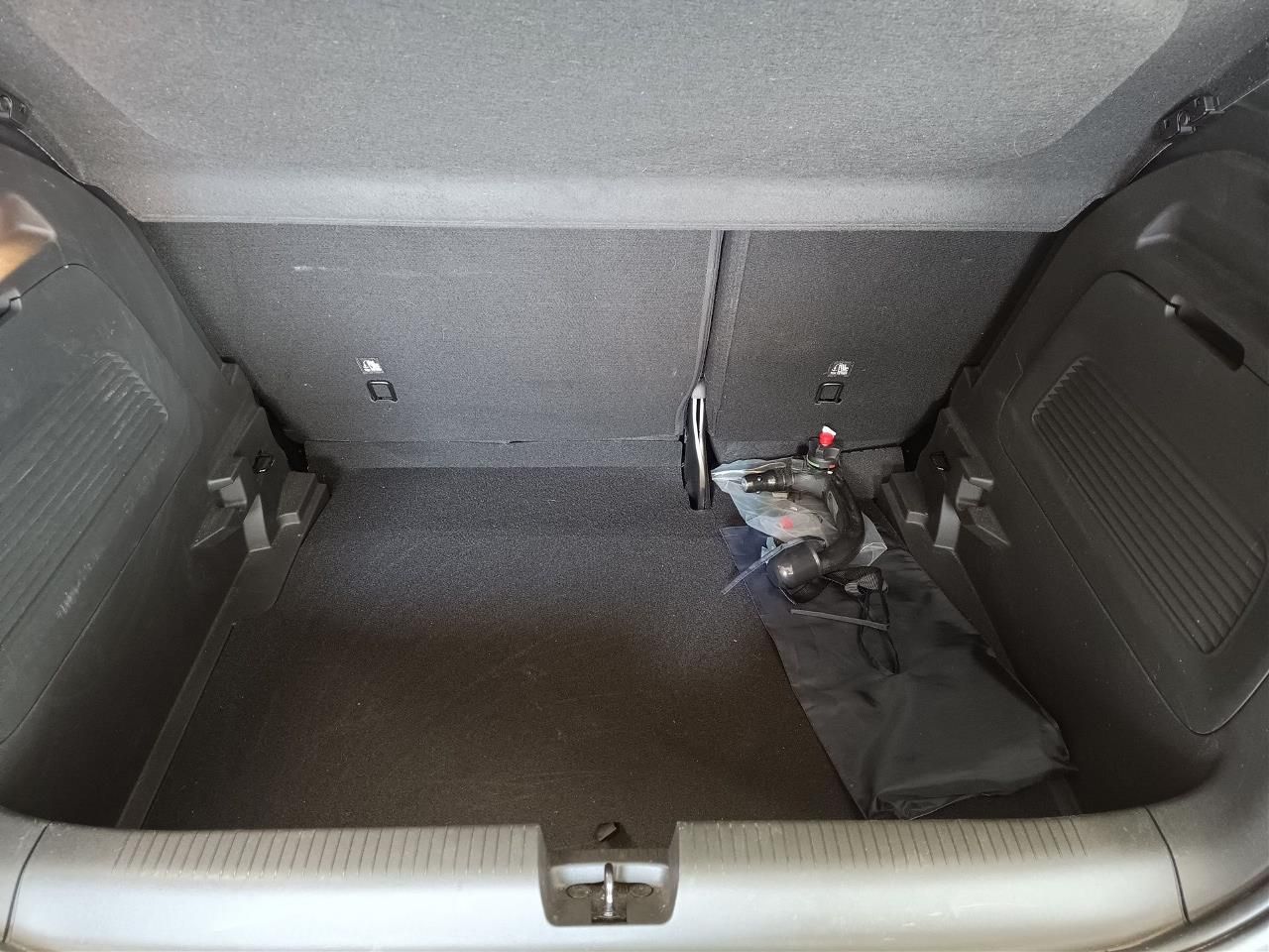 Fahrzeugabbildung Opel Crossland (X)(2017->) DE - S