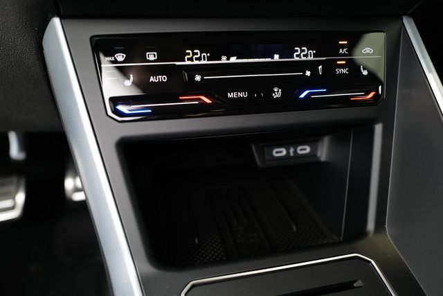 Volkswagen Polo 1.0TSI DSG Goal Plus-Paket Rkam Totwinkel