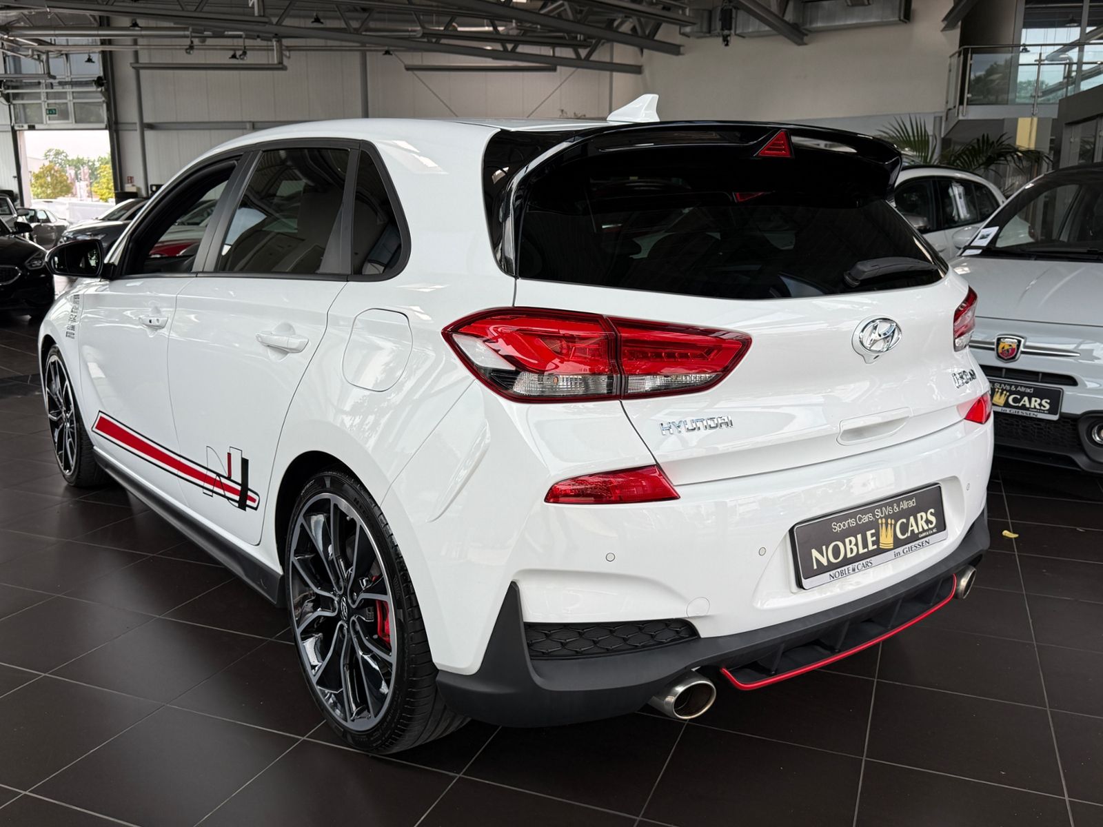 Fahrzeugabbildung Hyundai i30 N Performance KOMFORT LED NAV SHZ RFK 19"