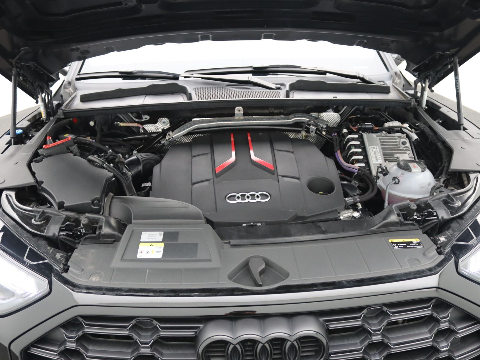 Audi SQ5 - Bild 18