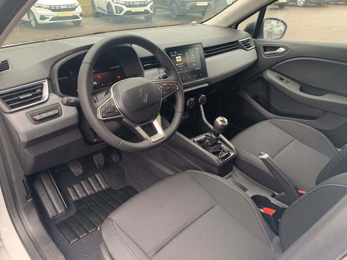 Renault Clio - Bild 10