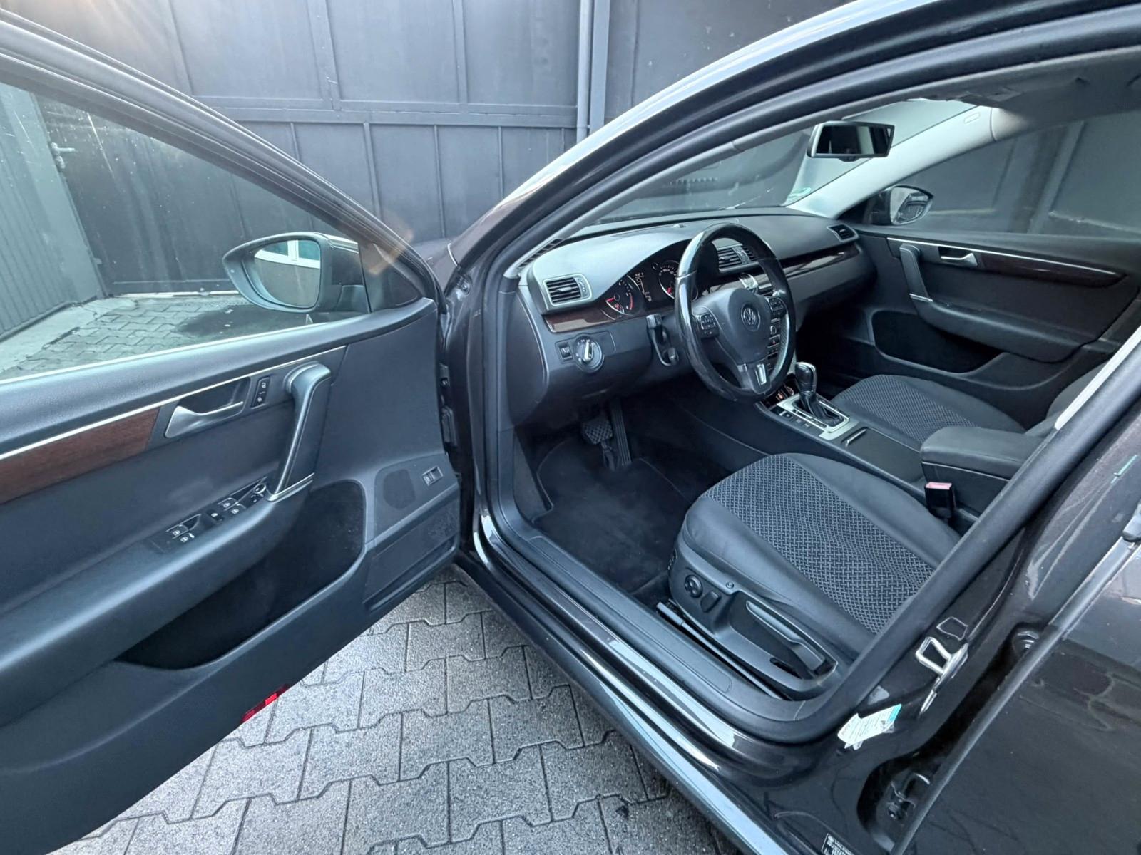 Volkswagen Passat 2011 — photo 5