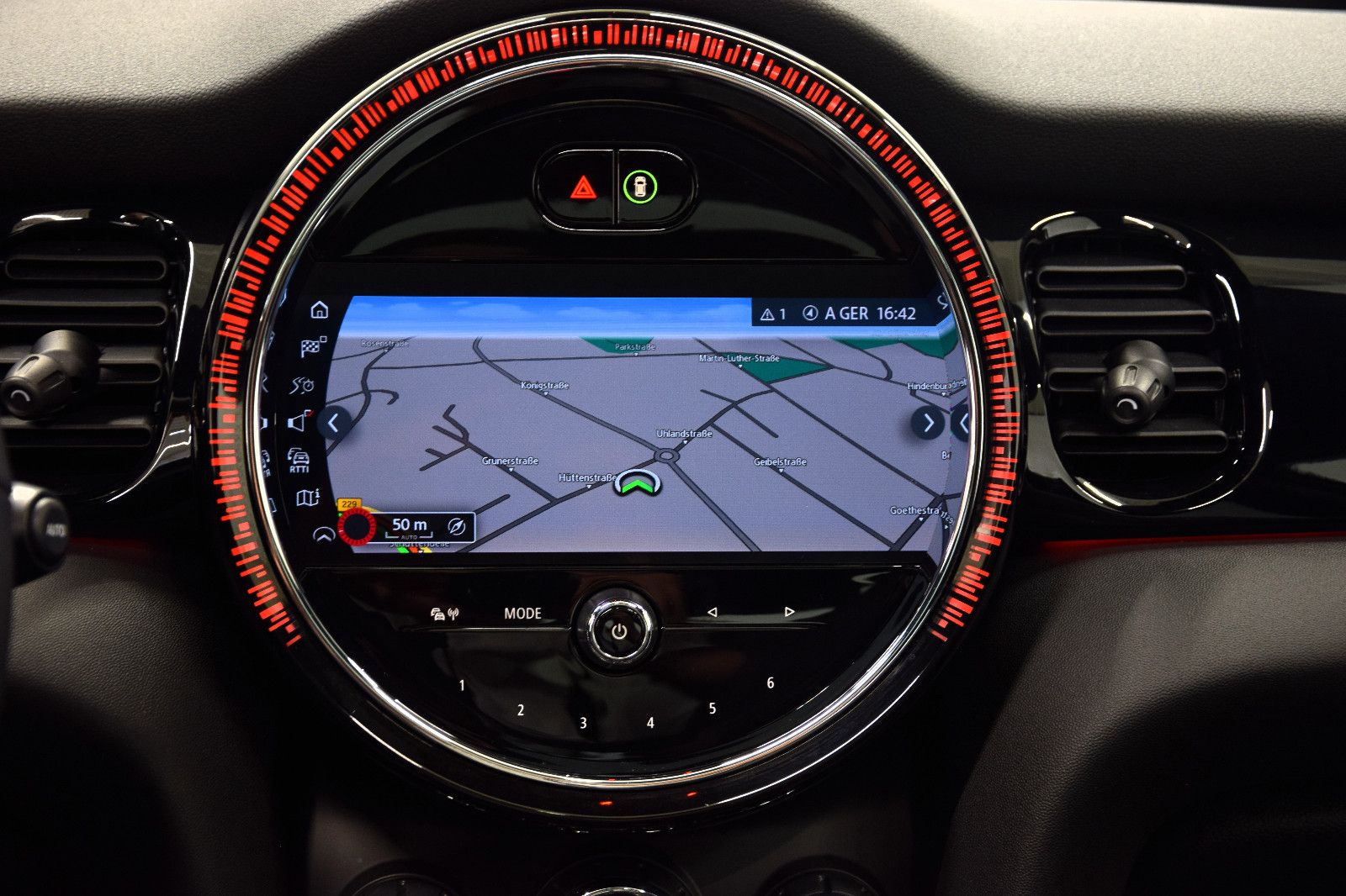 Fahrzeugabbildung MINI John Cooper Works LED Voll-Leder HuD h/k Panoram