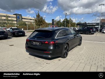 Mercedes E 300 - 5