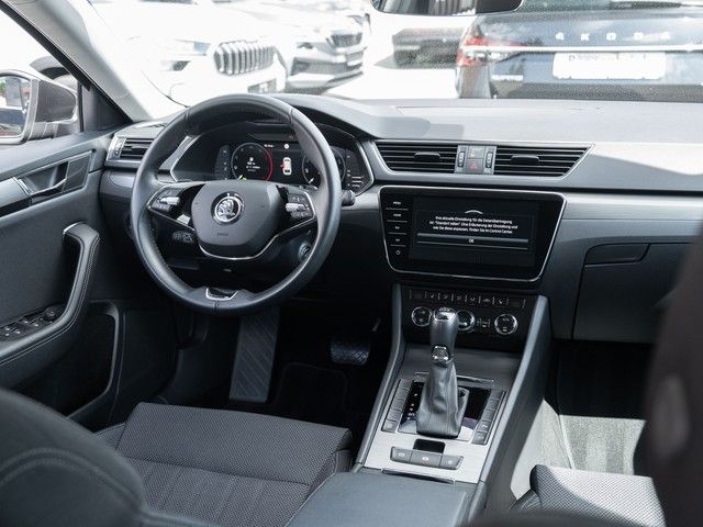 Superb Combi 2.0 TDI Style DSG AHK+MATRIX+RFK+NA