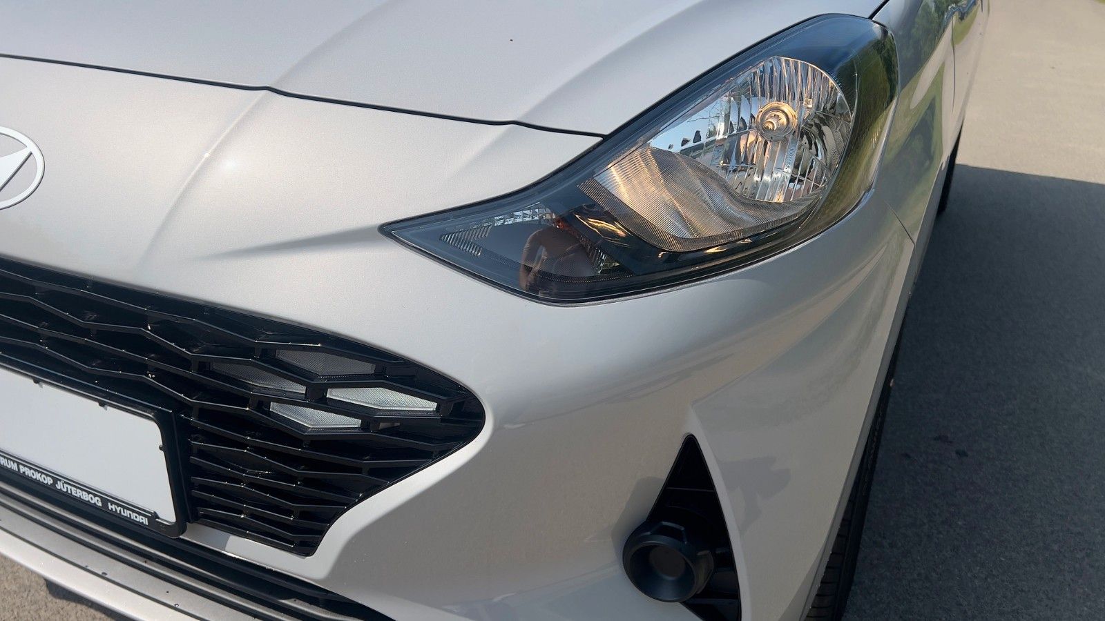 Fahrzeugabbildung Hyundai i10 1.0 Trend *Klima*Navi*CarPlay*PDC*RFKamera*