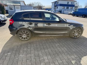 BMW 120d*NAVI*TEMPOMAT*