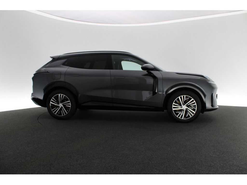 Lynk & Co 08