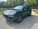 Porsche Cayenne Diesel Platinum Edition, Scheckheft, 1Hd - Porsche Cayenne Gebrauchtwagen in München