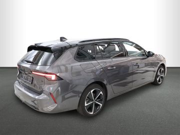 Fotografie des Opel Astra Sports Tourer 1.2 Turbo GS
