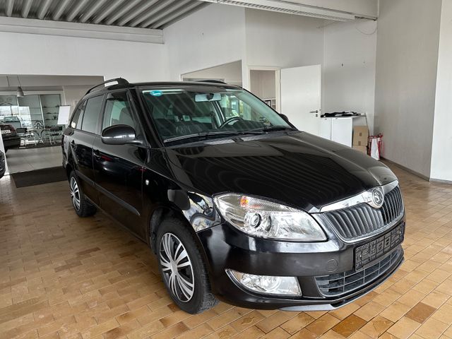 Skoda Fabia 1.2 Combi Scheckheft SHZ Klima AHK PDC